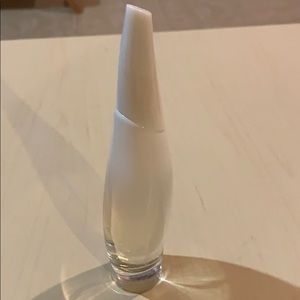 Donna karan liquid cashmere white